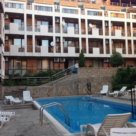 Apartment святой влас, комплекс Sea Breeze *