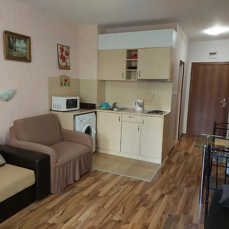 Apartment святой влас, комплекс Sea Breeze